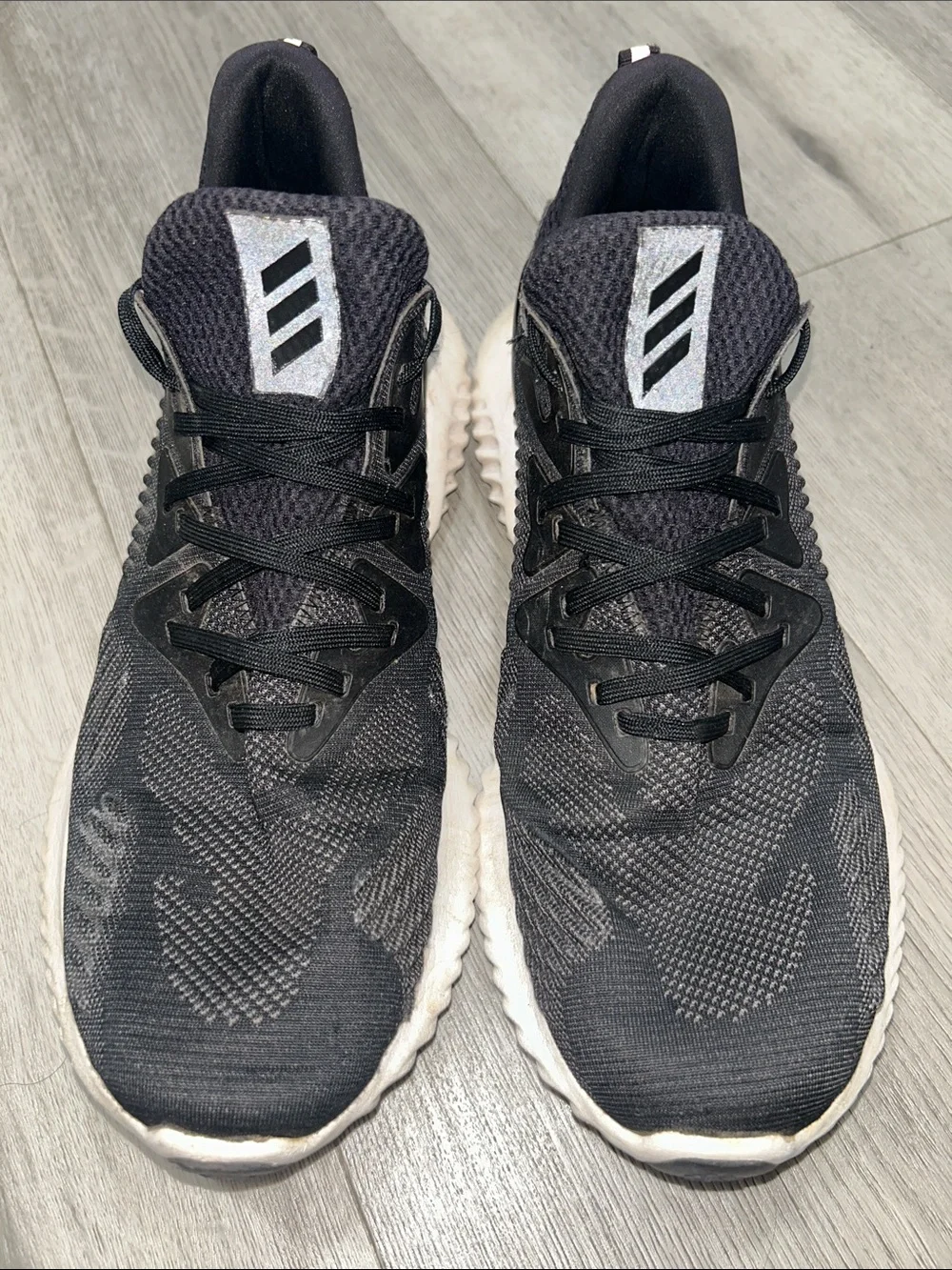 adidas lightweight alphabounce